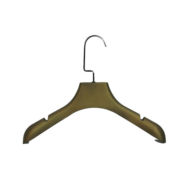 plastic hanger/other clothes rack